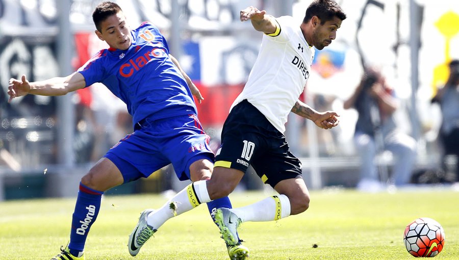 Colo Colo juega su mejor partido del año y se queda con el Superclásico ante la U de Chile