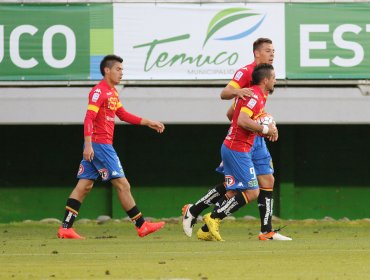 Unión Española vence a Temuco y se apodera de la punta del campeonato