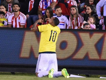Colombia festejó en la agonía y gana de visita en Paraguay