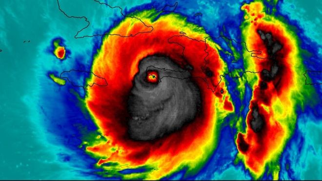 ¿Huracán o calavera?: La "terrorífica" imagen de Matthew que se volvió viral