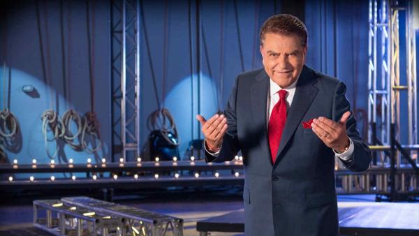 Debut de Don Francisco en Telemundo no logra superar audiencia de Univisión