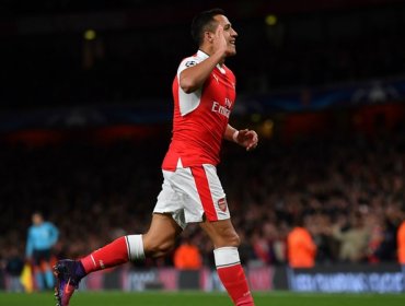 Con un golazo, Alexis inició el camino de la paliza de Arsenal