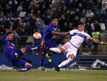 Copa Chile: La UC mantuvo la ventaja sobre la "U" y se convirtió en el primer semifinalista