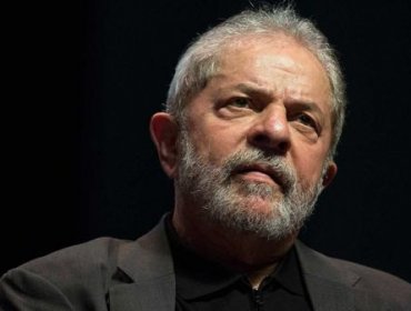 Policía brasileña sospecha que Lula da Silva recibió USD 2,5 millones en sobornos