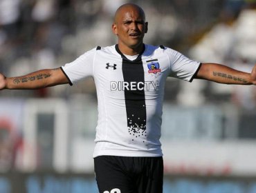 Blanco y Negro deberá pagar millonaria suma a Humberto Suazo