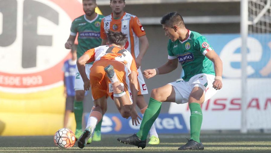 Cobresal y Audax Italiano se enfrentan buscando alejarse del fondo