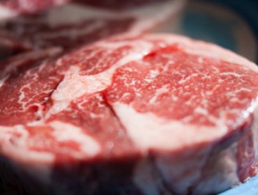 Denuncian carne en mal estado en Supermercado de Viña del Mar