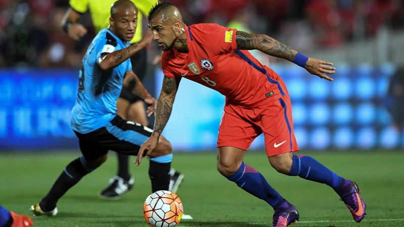 Otra vez, Arturo Vidal será baja en el duelo frente a Argentina