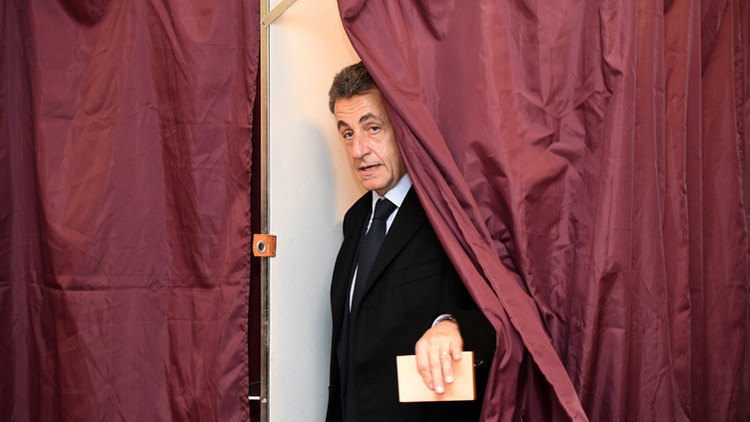 Francia: Nicolas Sarkozy cae eliminado en primera ronda de las primarias y se retira de la política