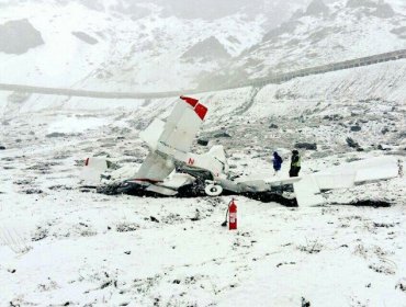 Avioneta cayó a tierra en plena ruta internacional en Los Andes