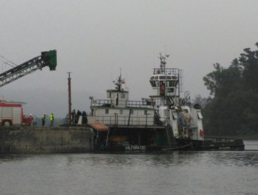 Embarcación toco fondo en el río Valdivia y obligó a operativo de emergencia