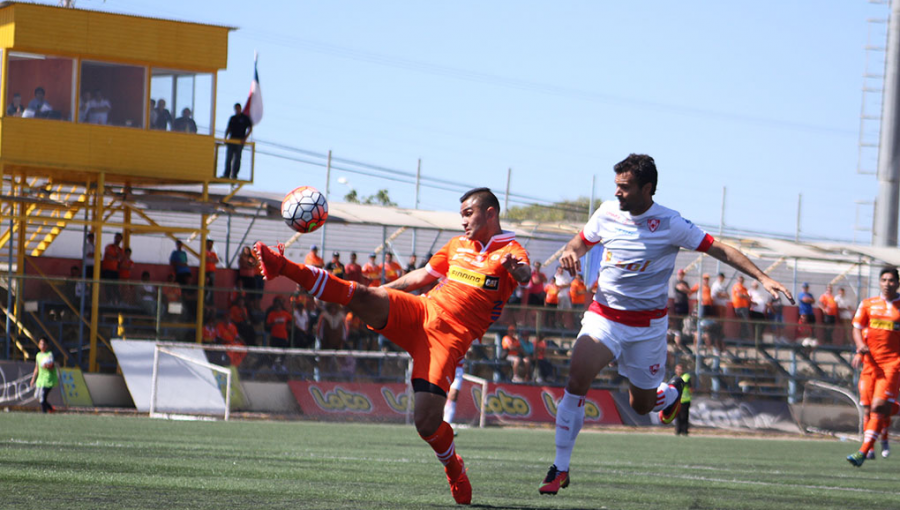 Primera B: Deportes Copiapó se hace fuerte de local y vence a Cobreloa