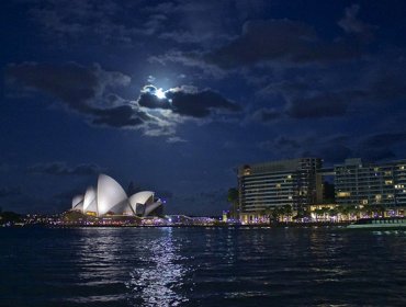 Se registra fuerte explosión en la ciudad más grande de Australia