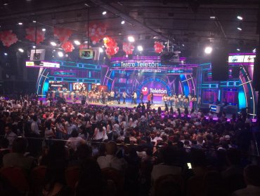 Comenzó la Teletón: "Mi compromiso con la Teletón es de por vida" dijo Don Francisco
