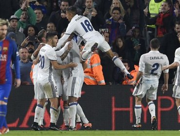 Real Madrid mantiene la punta en La Liga al ganar el clásico al Barcelona