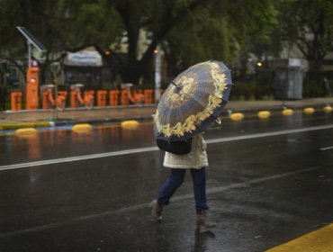 Lluvias llegarían a zona central con tormenta eléctrica la noche de este jueves