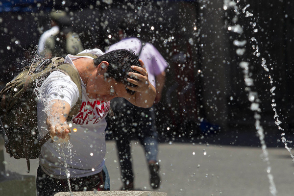 Alerta de meteorología por calor extremo: Temperaturas llegarán a los 40 grados en Santiago