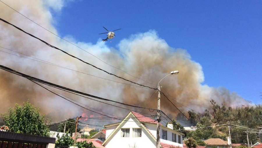 Controlado Incendio en sector Miraflores de Viña del Mar: 2 casas afectadas