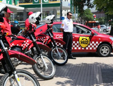 Joaquín Lavín con todo anti delincuencia: Guardias municipales en Las Condes usarán gas pimienta