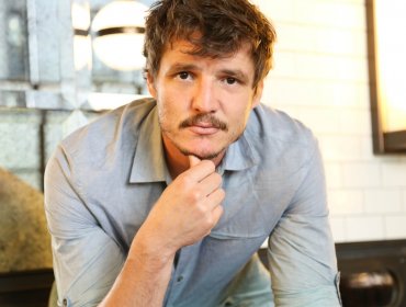 Conocido actor de las series Game of Thrones y Narcos se encuentra en Chile