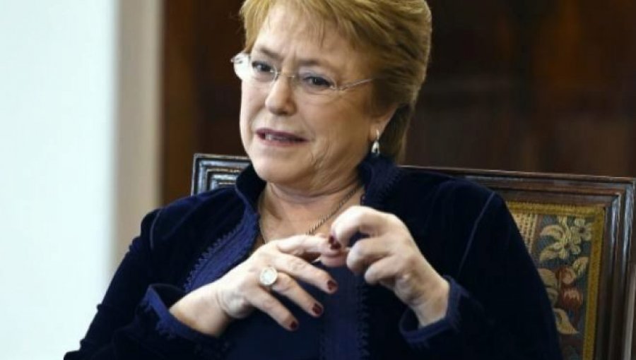 Bachelet y su entrevista al diario El Mundo: Trump genera incertidumbre en América Latina