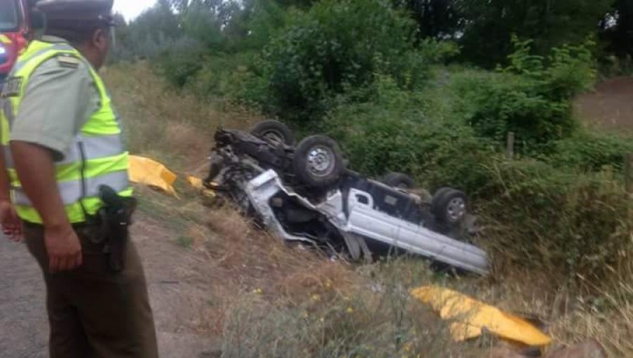 Tres personas mueren y un menor queda grave tras accidente en ruta Cauquenes-Parral