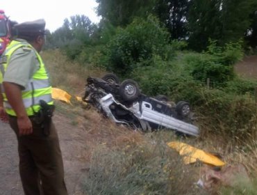 Tres personas mueren y un menor queda grave tras accidente en ruta Cauquenes-Parral