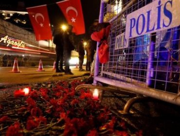 Estado Islámico se atribuye responsabilidad de ataque en Estambul