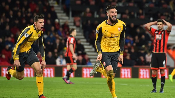 Arsenal levantó un 3-0 y se llevó un empate ante Bournemouth