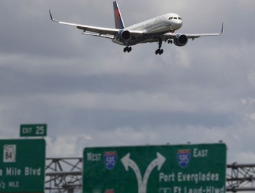 Al menos 5 muertos y varios heridos en tiroteo en un aeropuerto internacional de Florida