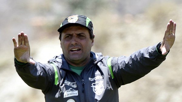 Ángel Guillermo Hoyos comparó a la U de Chile con Bolivia