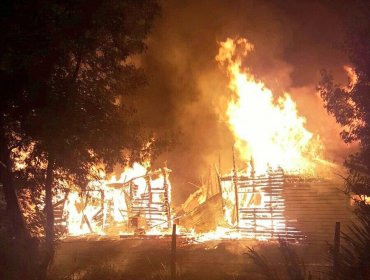 Ataque incendiario en Cañete deja un muerto: Dos viviendas y una camioneta destruidas