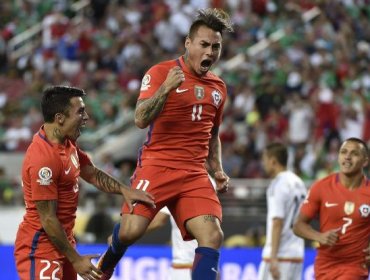 Eduardo Vargas estaría a un paso de arribar al Tigres mexicano