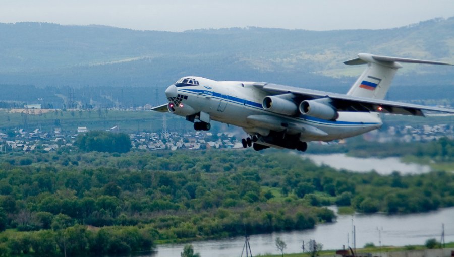 Sólo en Chile: El nuevo apodo del avión ruso que llegará al país