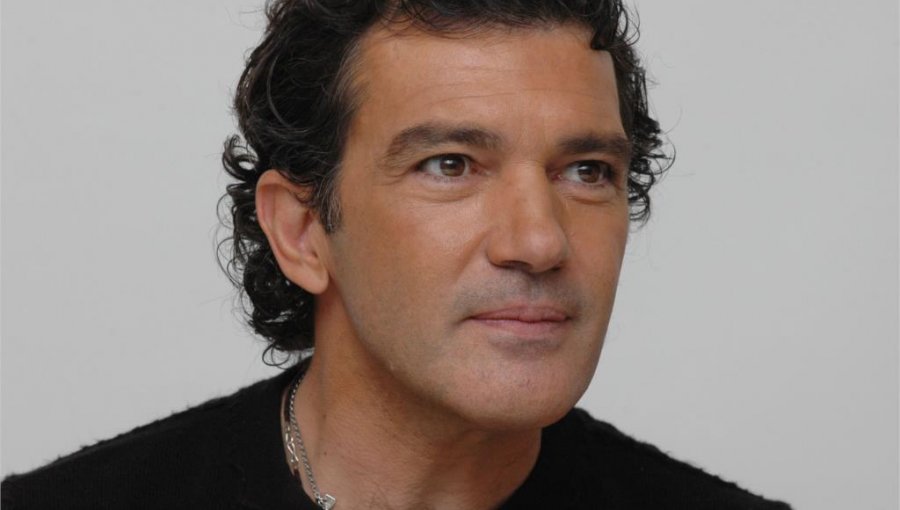 Antonio Banderas fue hospitalizado de emergencia
