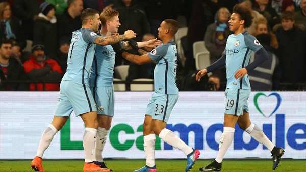 Manchester City no tuvo oposición y castigó a West Ham