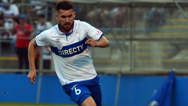 Universidad Católica ganó con lo justo en su debut ante San Luis