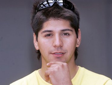 Edmundo Varas sorprende con radical cambio de look