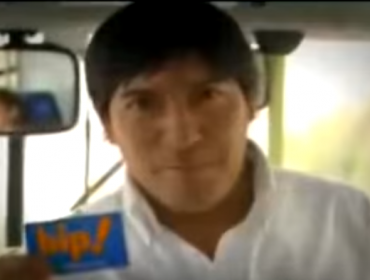 De antología: Revive el comercial de Zamorano promocionando el Transantiago