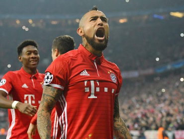 Vidal le ganó a Sánchez: Bayern Munich humilló por 5-1 al Arsenal