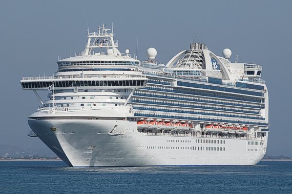 Paro en el puerto de Valparaíso generó el pánico en pasajeros de cruceros extranjeros