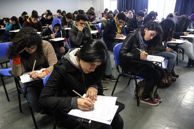 Un total de 94 mil estudiantes fueron beneficiados con la gratuidad