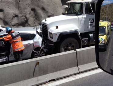 Colisión múltiple deja tres lesionados en Ruta Las Palmas