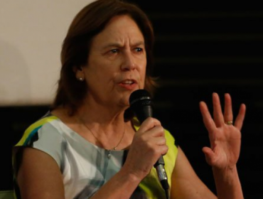 Debate genera el caso de Mariana Aylwin ¿Justa medida de Cuba o no?