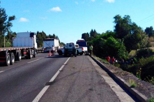 Un muerto y un herido deja fatal accidente vehicular en la Ruta 5 Sur