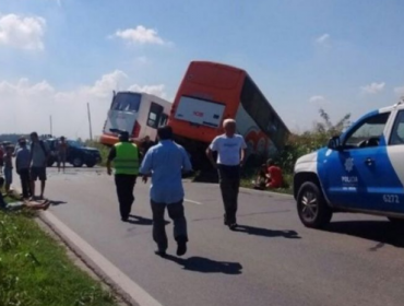 Decena de muertos y heridos deja trágica colisión de buses en Argentina