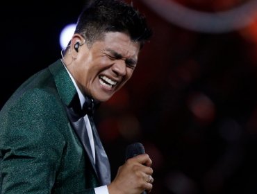 Américo se re-encontró con el público de Viña y se reconcilió con Rafael Araneda