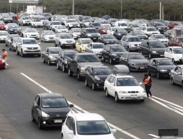 Retorno masivo: 300 mil vehículos regresarán este fin de semana a la Región Metropolitana