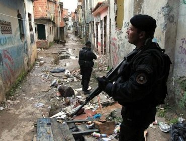 Turista argentina es baleada en favela de Río de Janeiro tras llegar por equivocación