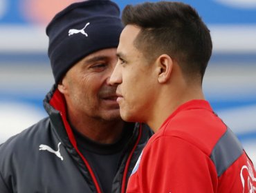 Jorge Sampaoli podría dirigir nuevamente a Alexis Sánchez